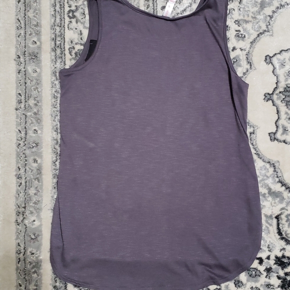 Top - Picture 3 of 3